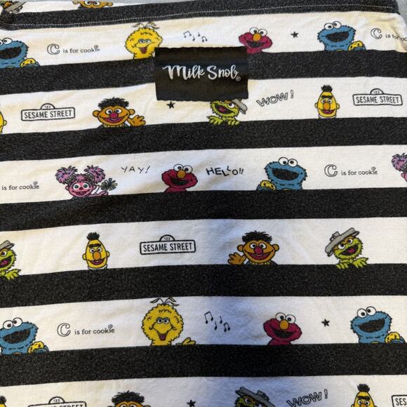 Milk Snob Cover Sesame Street Silly Stripes Carseat/Nursing Cover up - Picture 2 of 7
